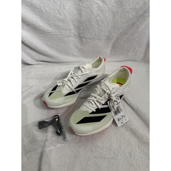Adidas Adizero Finesse Spikes White Black Lucid Red IH5793 Men's Size 6.5 NEW - Picture 2 of 6